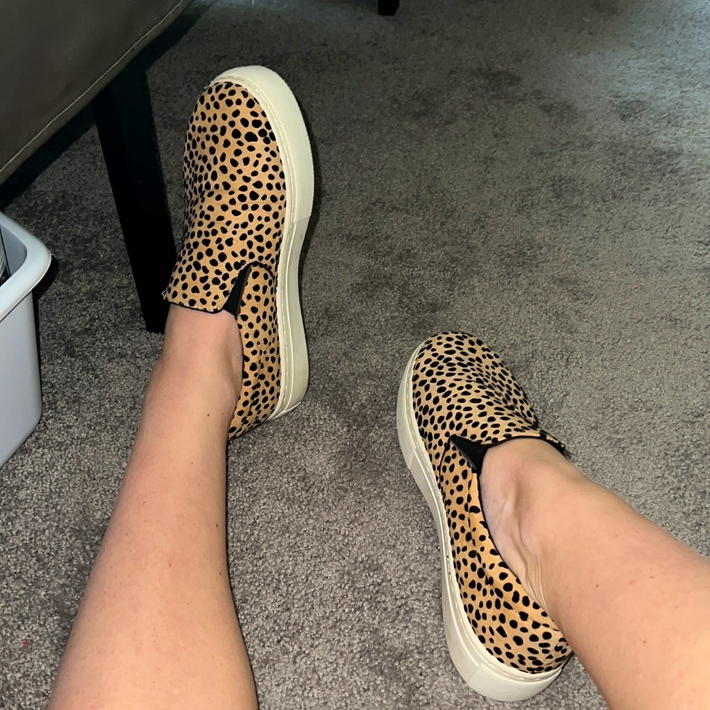 Cheetah slide ons